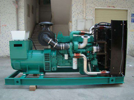 奎文1100kw康明斯柴油发电机组图片 奎文1100kw康明斯柴油发电机组图片